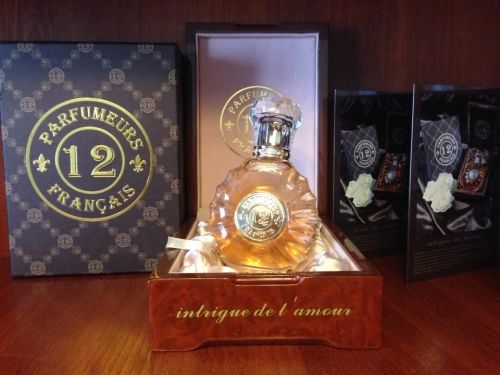 Les 12 Parfumeurs Francais Intrigue de l’Amour парфюмированная вода